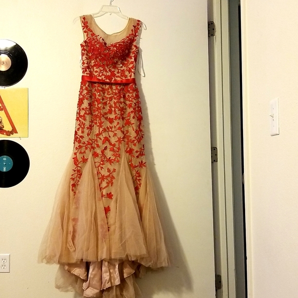 Sherri Hill Dresses & Skirts - Dress